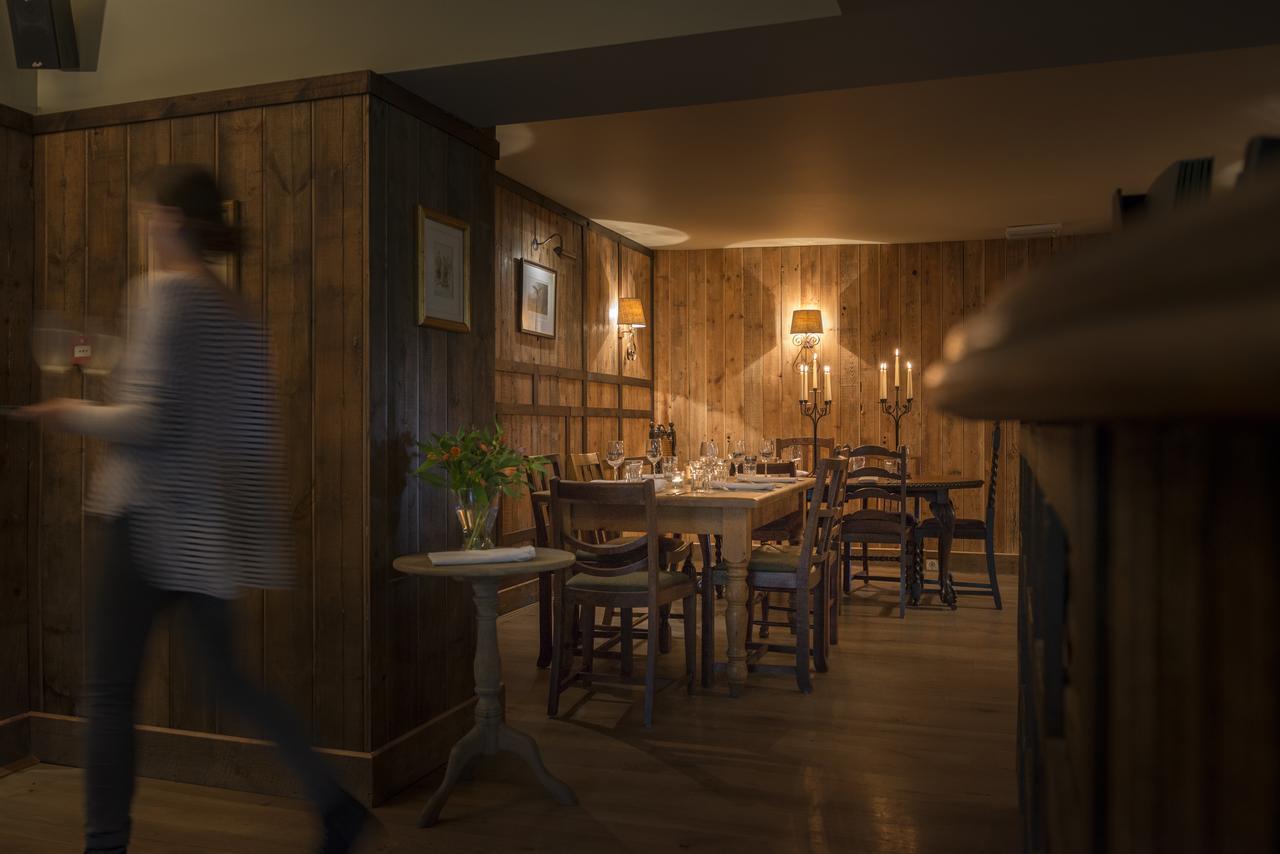 The Hawk Inn Andover Eksteriør billede