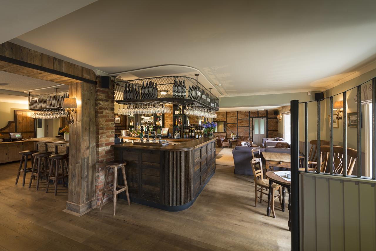The Hawk Inn Andover Eksteriør billede